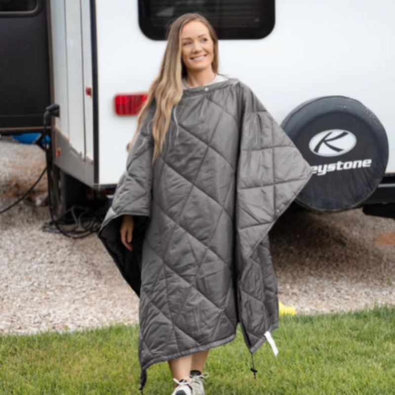 Outdoor Adventure Quilt - Versatile Camping Blanket for Outdoor Adventures